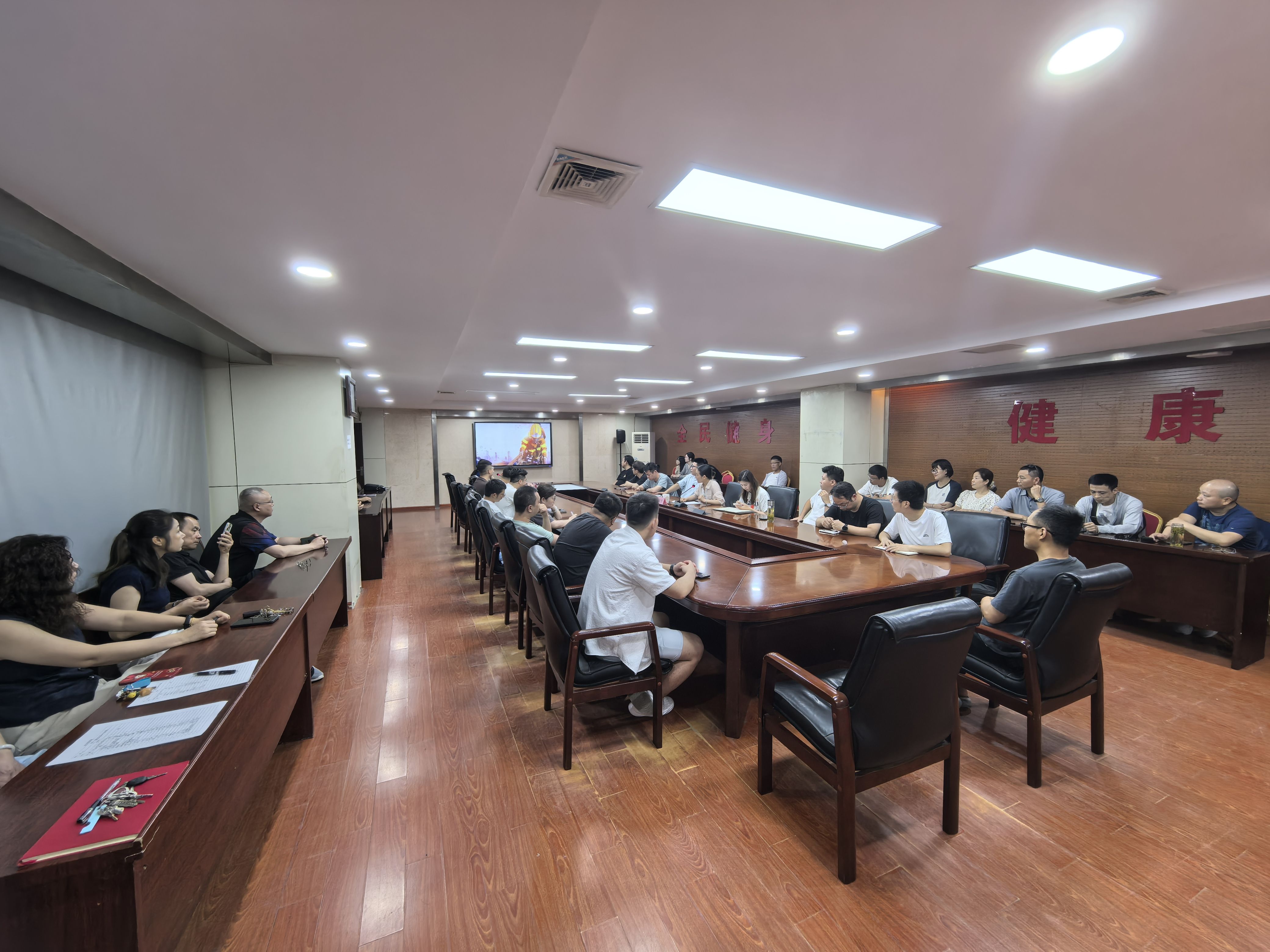 1751331960169311.jpg 627消防安全培训 (2).jpg