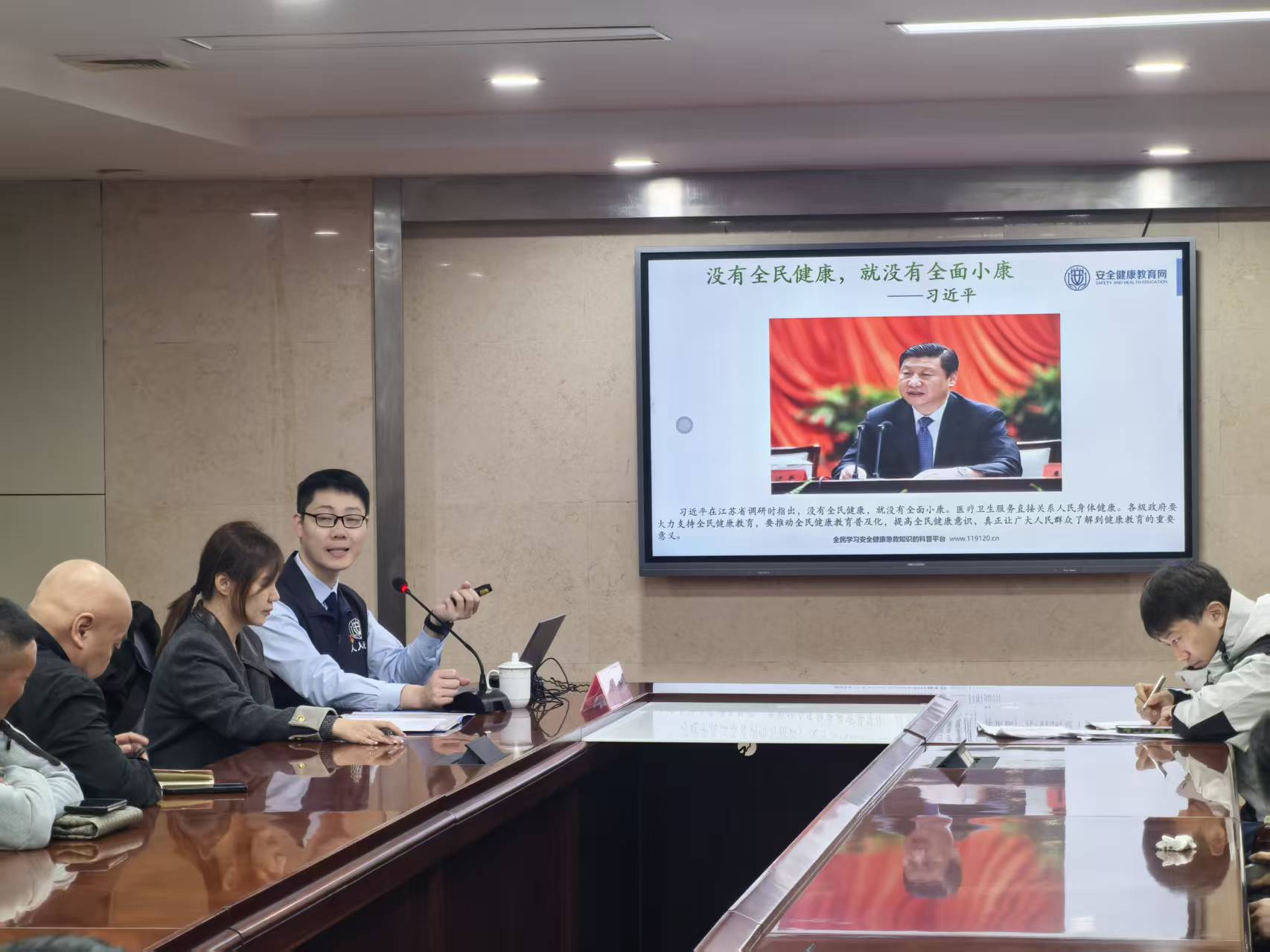 1765351327913767.jpg 1110消防安全培训 (2).jpg